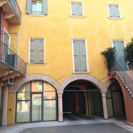 I Gechi Apartment Verona Ngoại thất bức ảnh
